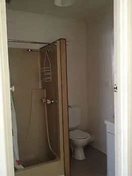 Palms Caravan Park Χέρβεϊ Μπέι Ξενοδοχείο