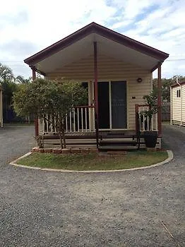 Palms Caravan Park Χέρβεϊ Μπέι 3*,  Αυστραλία