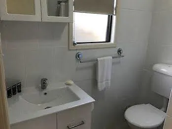 Ξενοδοχείο Palms Caravan Park Χέρβεϊ Μπέι