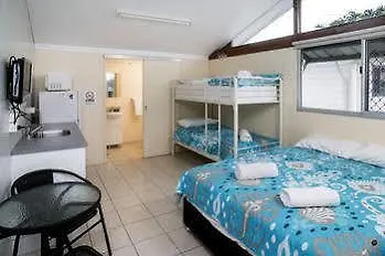 Ξενοδοχείο Palms Caravan Park Χέρβεϊ Μπέι
